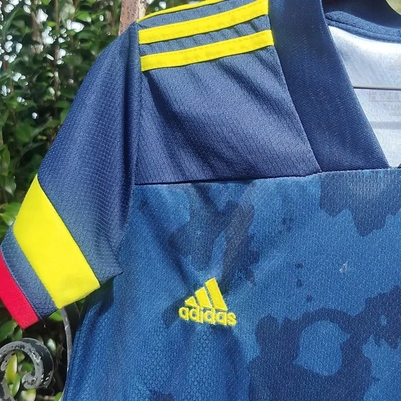 Adidas Kids' Blue Soccer Jersey US Sz 26/ Youth Small